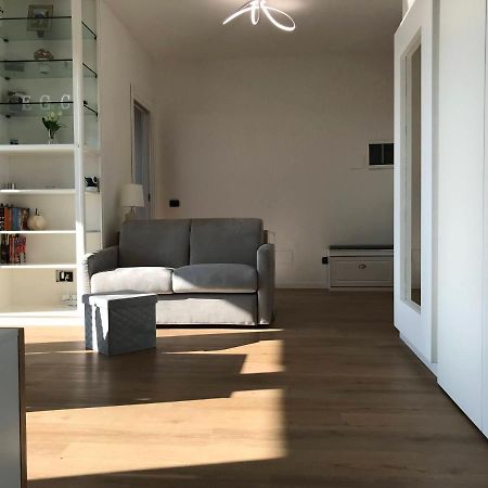 Fiera Milanocity View With Terrace Next To Shopping Mall Apartment Ngoại thất bức ảnh