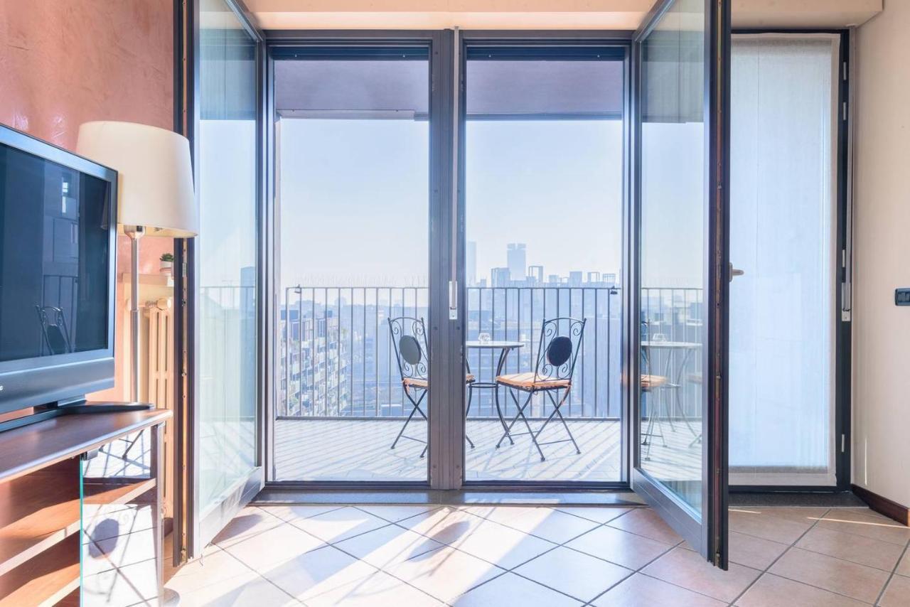 Fiera Milanocity View With Terrace Next To Shopping Mall Apartment Ngoại thất bức ảnh