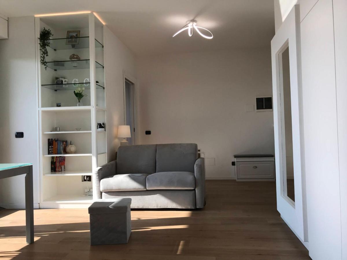 Fiera Milanocity View With Terrace Next To Shopping Mall Apartment Ngoại thất bức ảnh